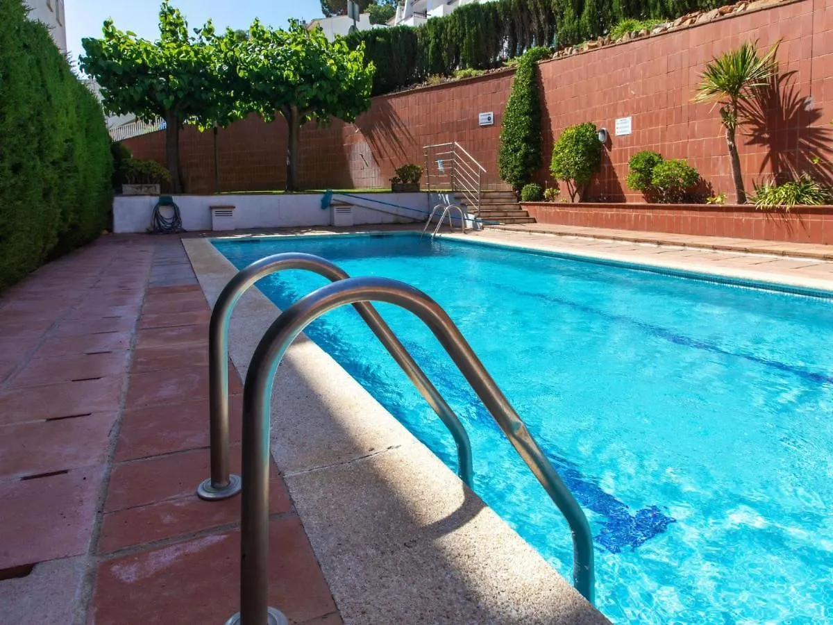 Apartment Cala Del Mar By Interhome Tossa de Mar