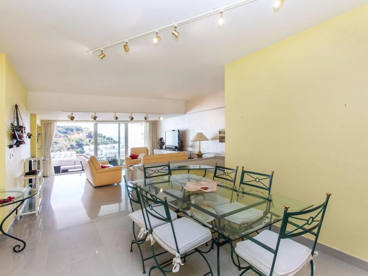 Apartment Cala Del Mar By Interhome Tossa de Mar